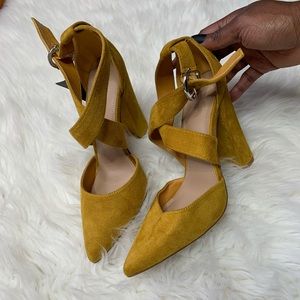 New  Forever 21 Mustard Pumps